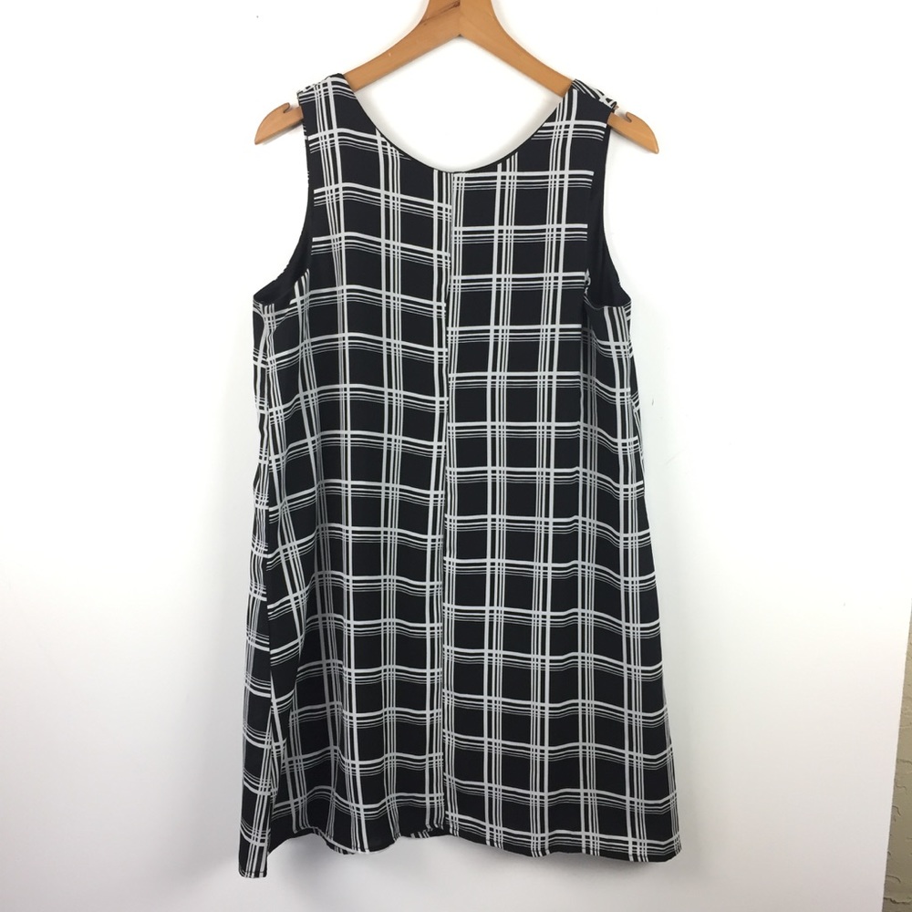 Window Pane Tank Dress - Picture 2 of 4